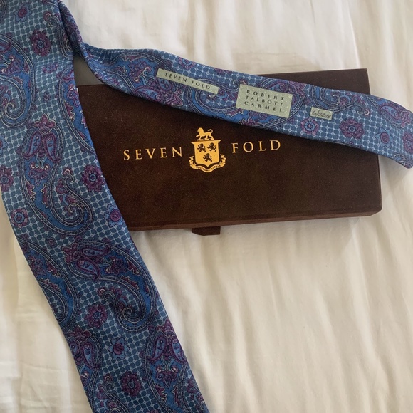 Custom Seven Fold Tie - Picture 1 of 4